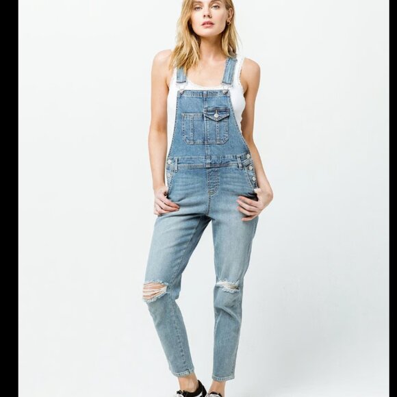 RSQ Denim - RSQ Tilly’s boyfriend ripped women’s denim overalls 3 26